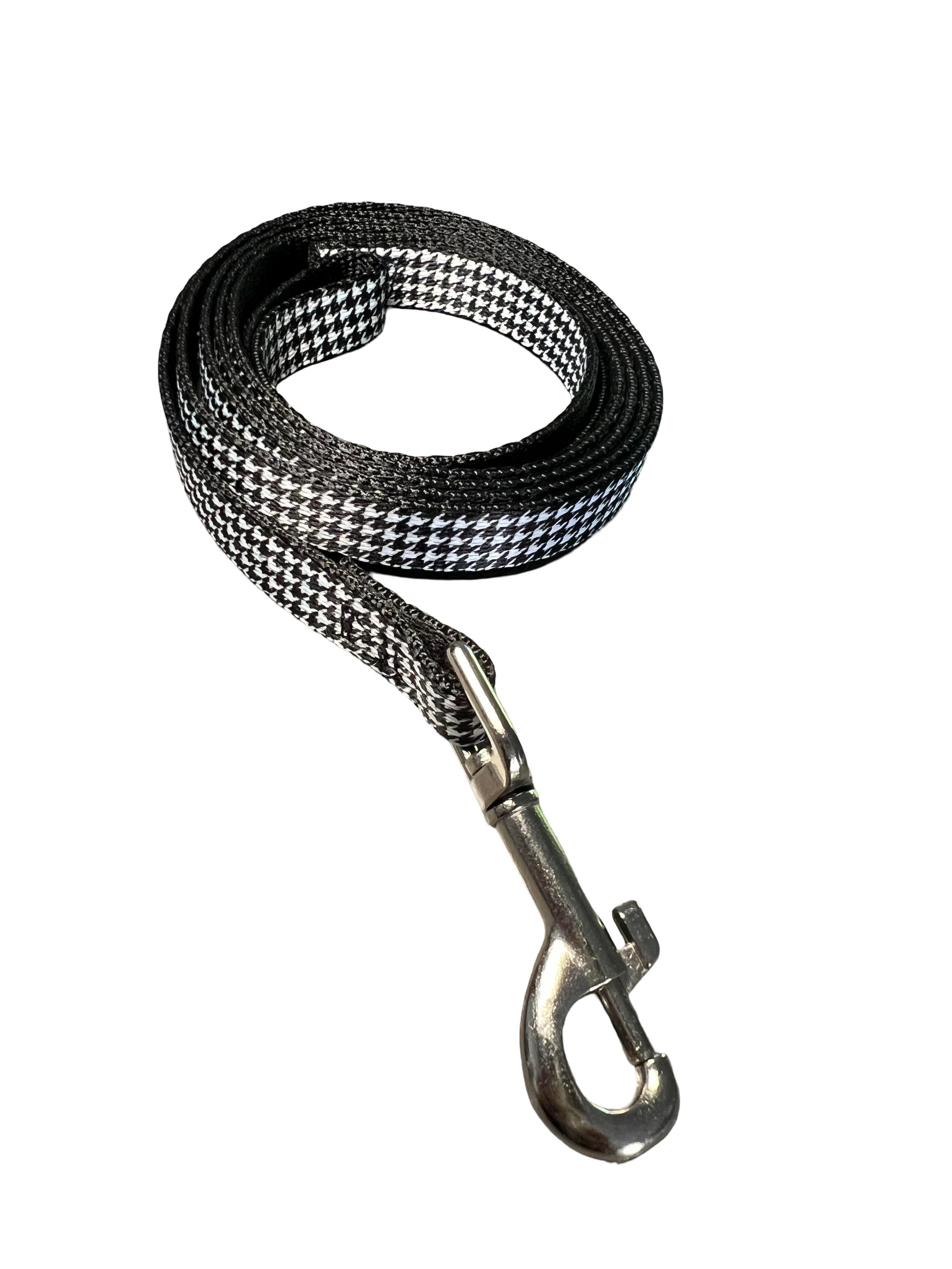 Black & White Houndstooth Leashes