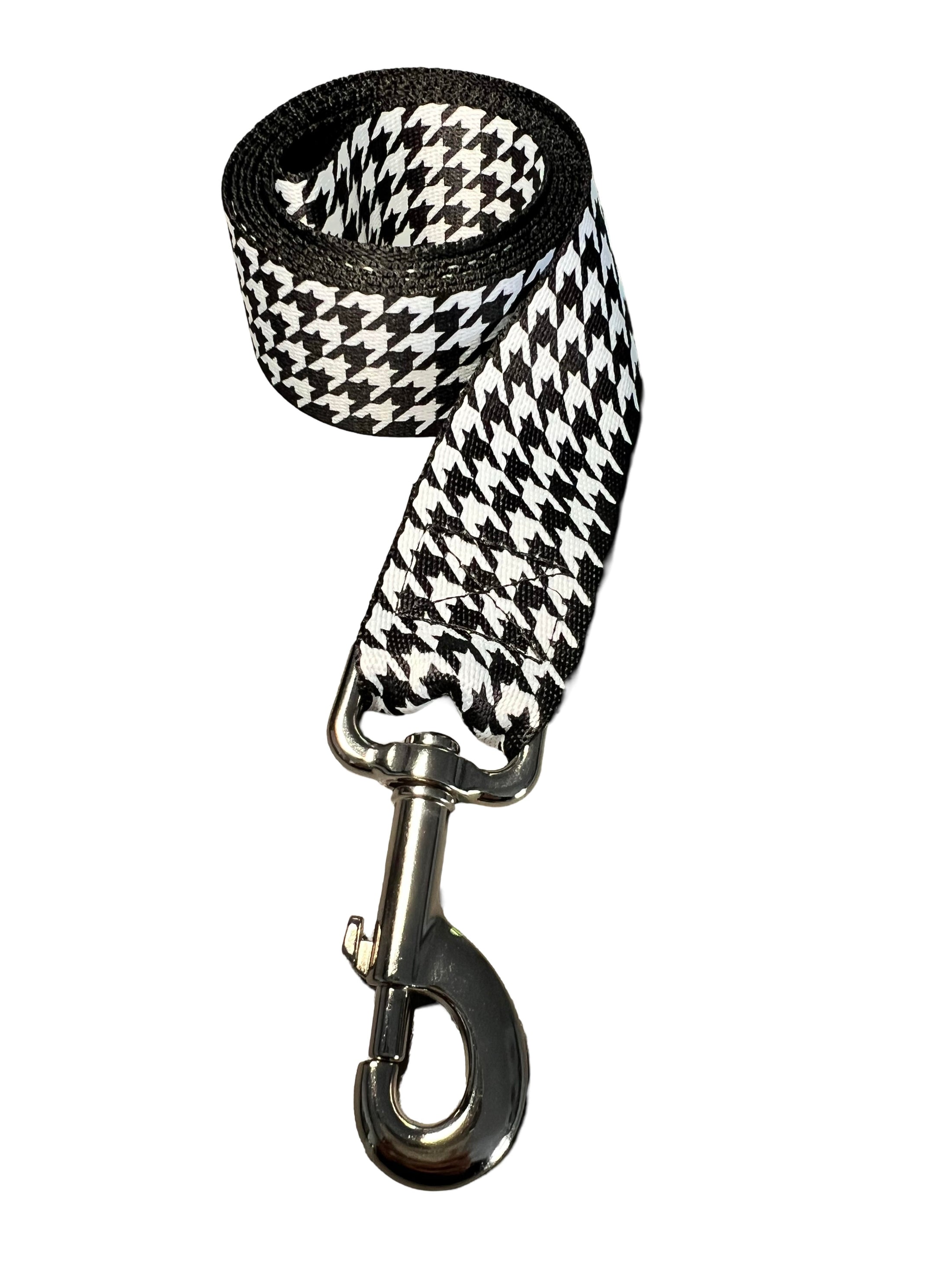 Black & White Houndstooth Leashes